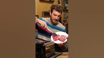 Cooking Steak With A Toaster 