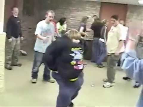 balloon game at youth group christmas party youtube youth group christmas game