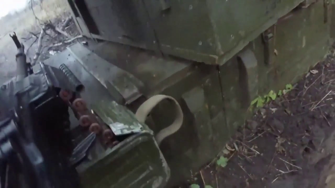 UKRAYNA İÇ SAVAŞINDAN BİR GOPRO KAYDI/Ukrainian Soldiers Firefight on