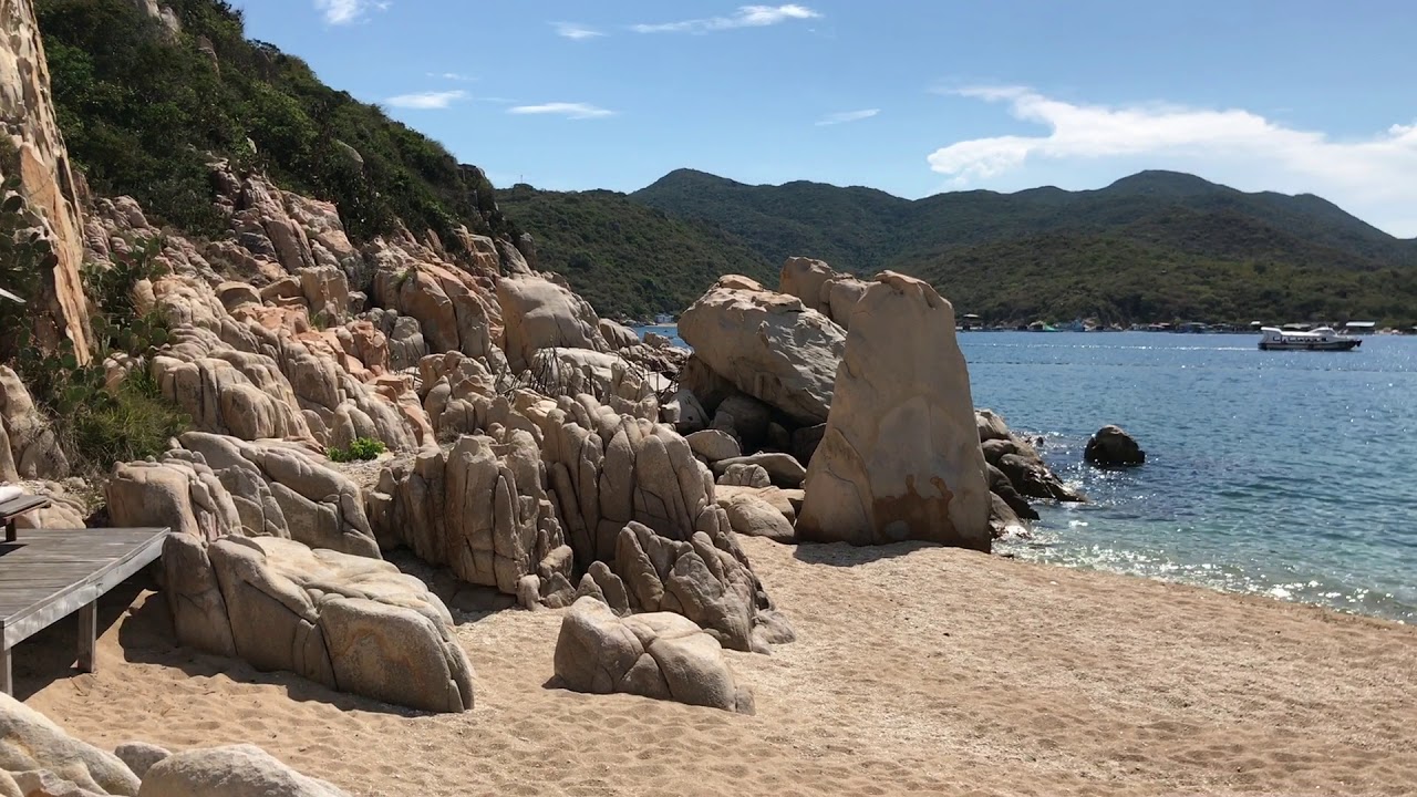 ビーチ サンラウンジャー - YouTube