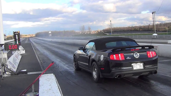 Mustang GT 2011 Vortech 10.26 a 133 mph Ronald Oue...