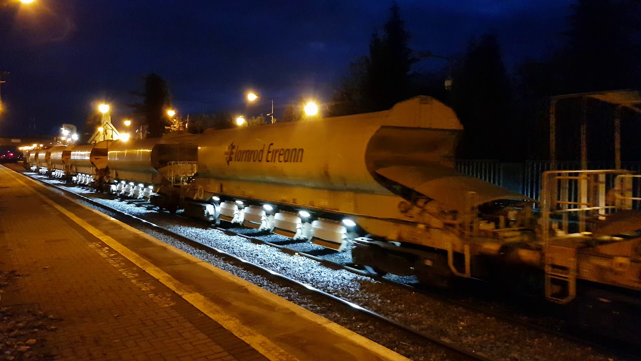 075 and 088 with the HOBS train at Portloaise 20/10/18
