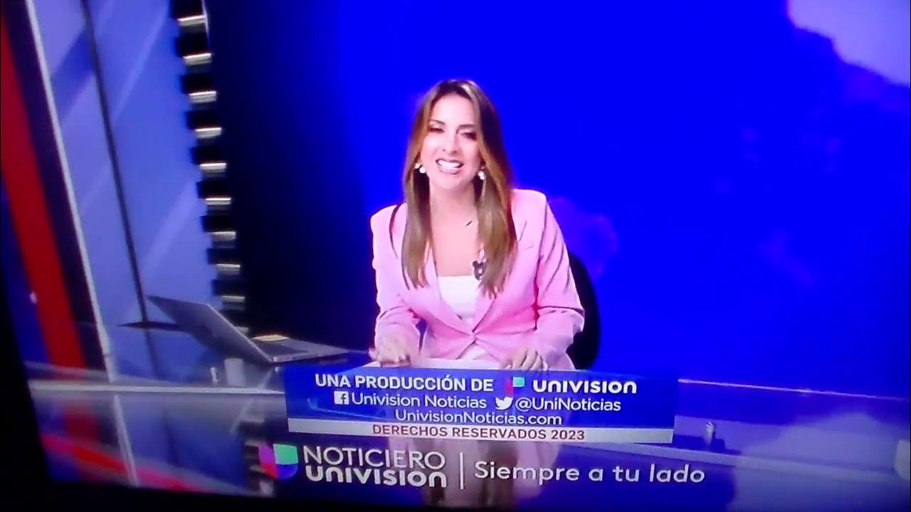 1-4-23 Noticiero Univision close - YouTube