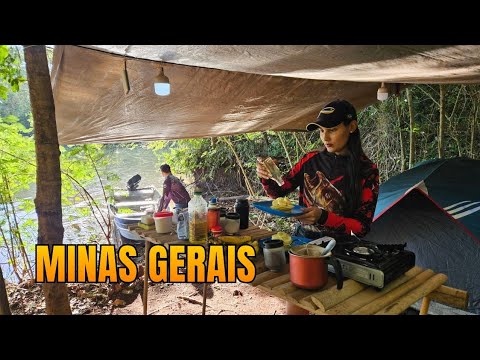 We Camped on the Banks of the Paranaíba River - WILD LIFE and CROAKER Fishing