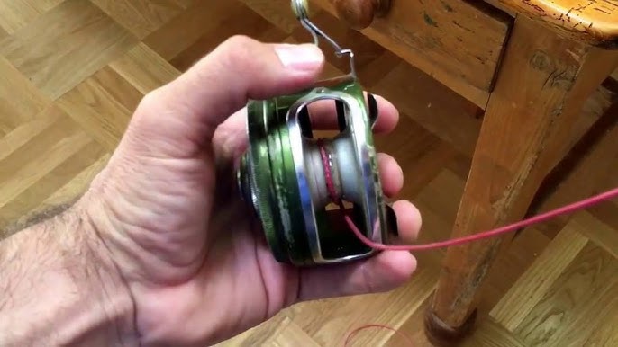 Traditional Fly Reel Switching Retrieve Direction 