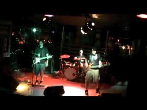 Nomad Clientele- Give In (Live at Bootleggers Apr ...