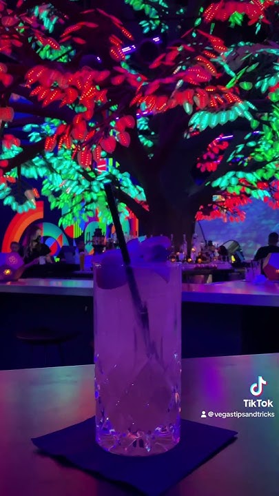vegas-cocktail-in-area-15-in-vegas-vegasbar-vegascocktail