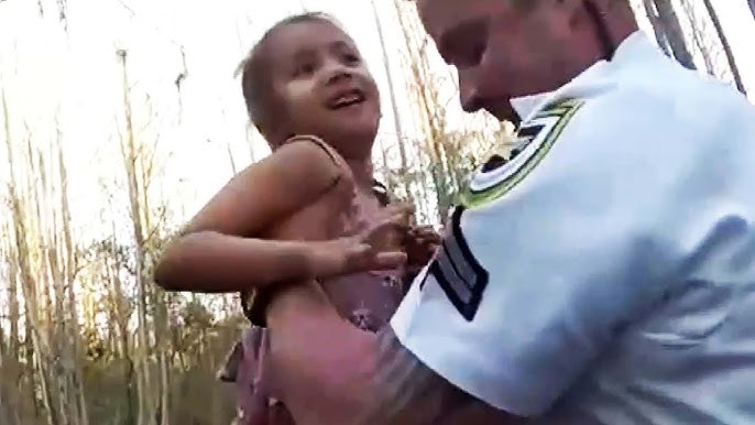 Deputies Praised After Finding 5 Year Old Girl Lost In Swamp