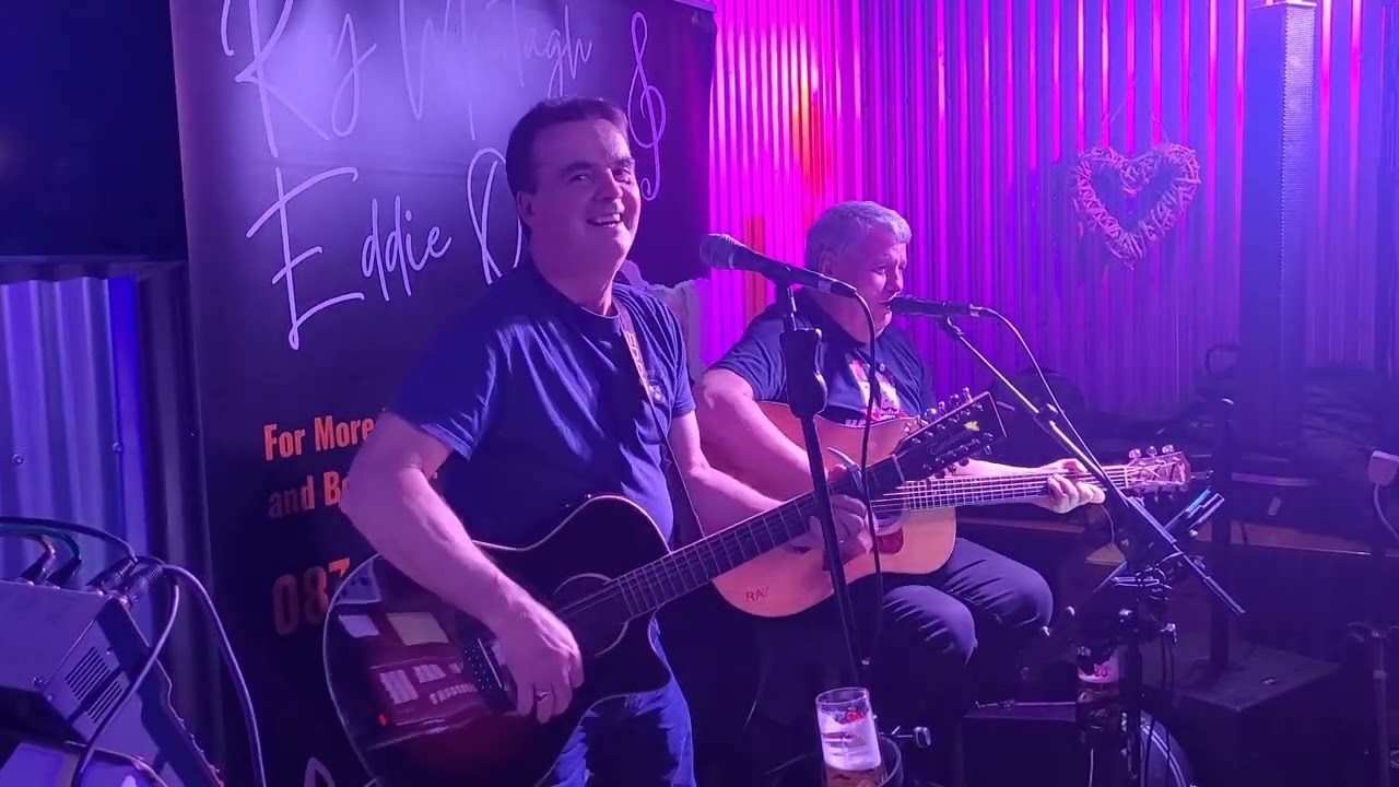 Ray Murtagh and Eddie Quinn singing The Last Thing on my Mind in The Hounds Rest - 30th Jan 2026