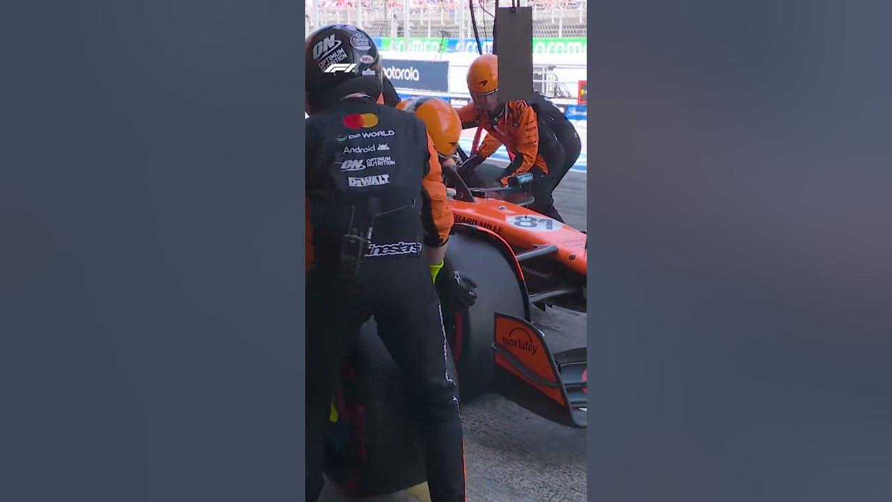 McLaren Pit Lane Perfection 🔥