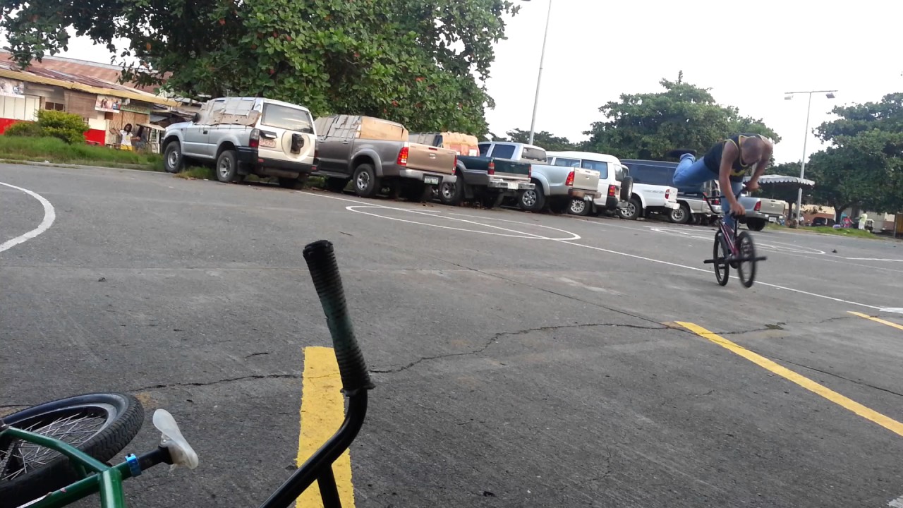 steam roller flatland bmx trick