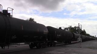 Canadian National Cn Emd Sd70M-2 Northbound Tank Train On The Norfolk Southern Line