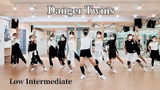 Danger Twins Line Dance (Low Intermediate Level) Resimi