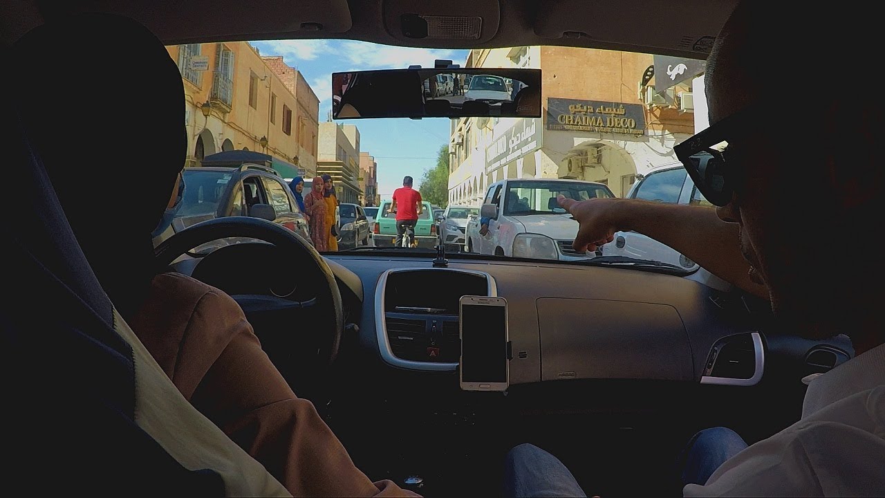 الدرس الذي طال انتظاره، السياقة وسط الازدحام الشديد