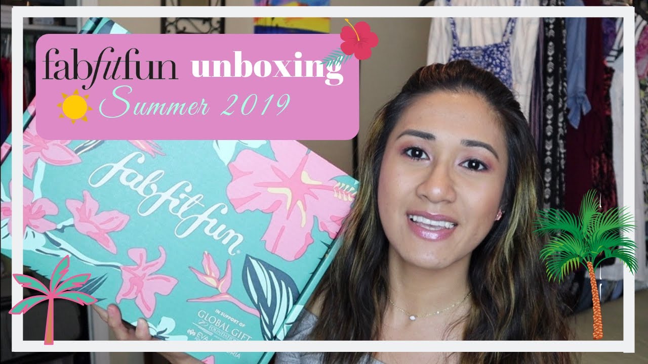 FABFITFUN SUMMER 2019 Unboxing | Box worth my whole year subscription | Ela Aguirre
