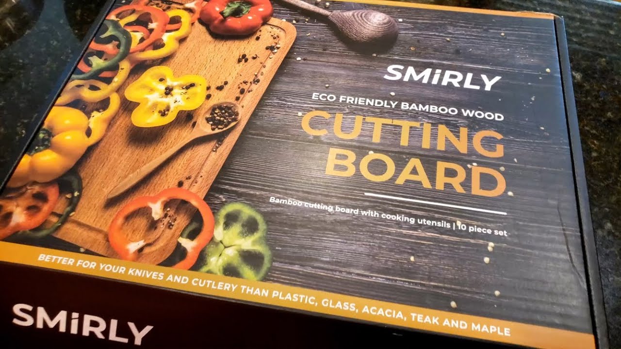 SMiRLY Cutting Board Unboxing and Review 🍌🍅🎣🍞👀 