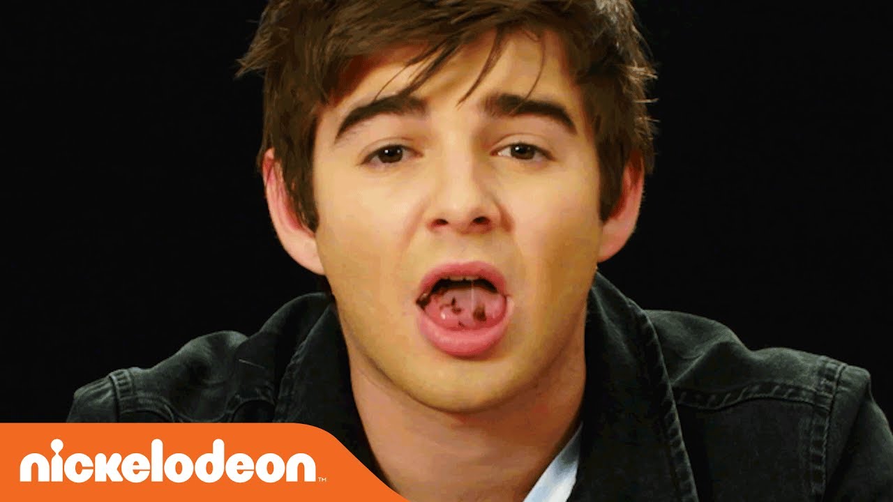 Jack Griffo S Cricket Challenge W Jade Pettyjohn Benjamin Flores Jr More Nick Youtube