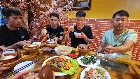 Dàn Diễn viên điện tử ra phố giải ngố Ngôi sao trên Bản H.mong. nguyễn Tất Thắng