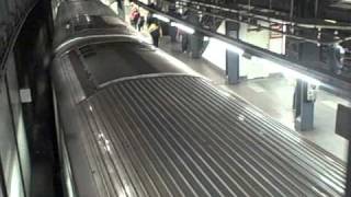 6 train leaving union square.AVI