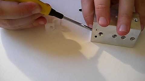 Contraptor mini-cnc. Part : Sliding Elements [ Build Log, Day one ]