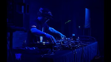 FRAK-CHA Basement Sessions 001