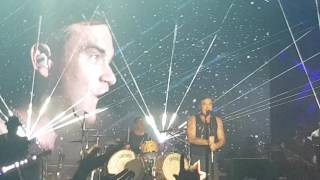 Robbie Williams - Angel - Live Barolo