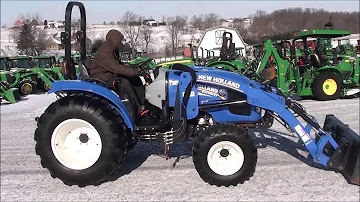 Kolik váží traktor New Holland Boomer 47?