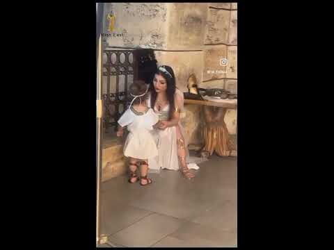 المشتركة إيفا فيديو المواهب مسابقة ملكة جمال الشرق الأوسط و شمال أفريقيا