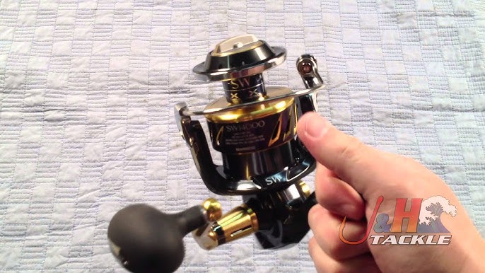 Hey Skipper Fishing - CHOOSE YOUR PLAYER: Stella 5000 spinning reel or  Akios 666 conventional reel? They both have their perks and disadvantages…  there's a LOT of conversation around conventional reels on