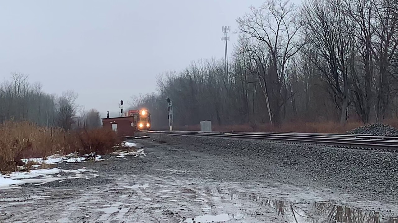 CSX Q020 with SD402 leading at Attridge Road crossing Churchville, NY