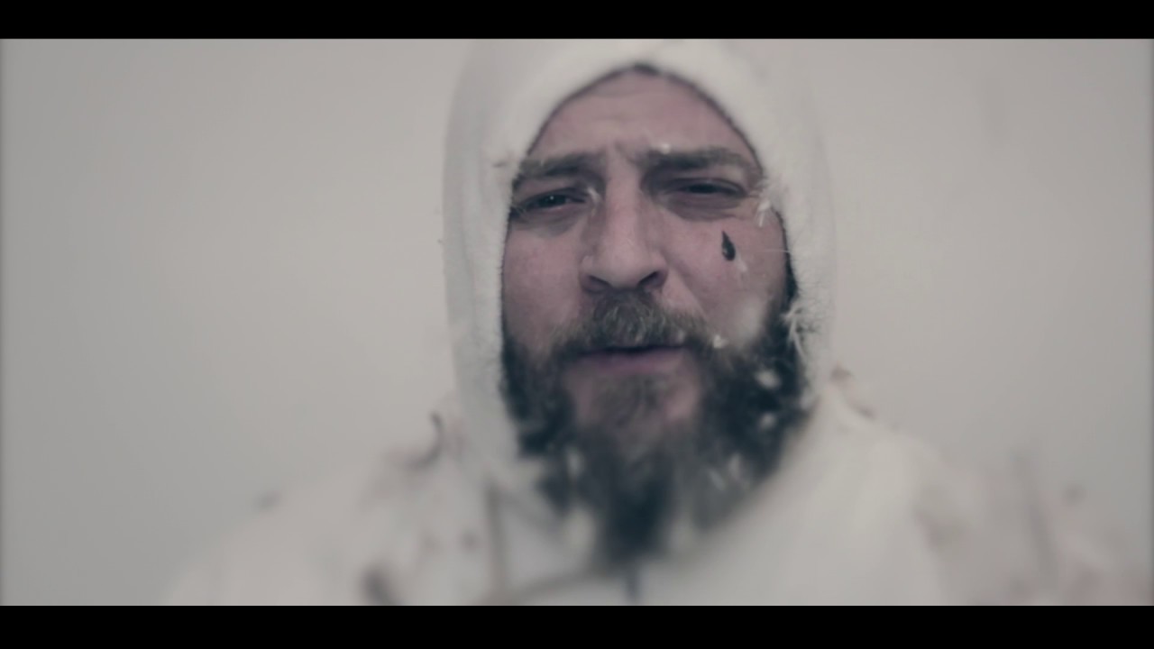 Watch GASTONE - 'Weihnachtsgans' - offizielles Musikvideo on YouTube Watch GASTONE - 'Weihnachtsgans' - offizielles Musikvideo on YouTube