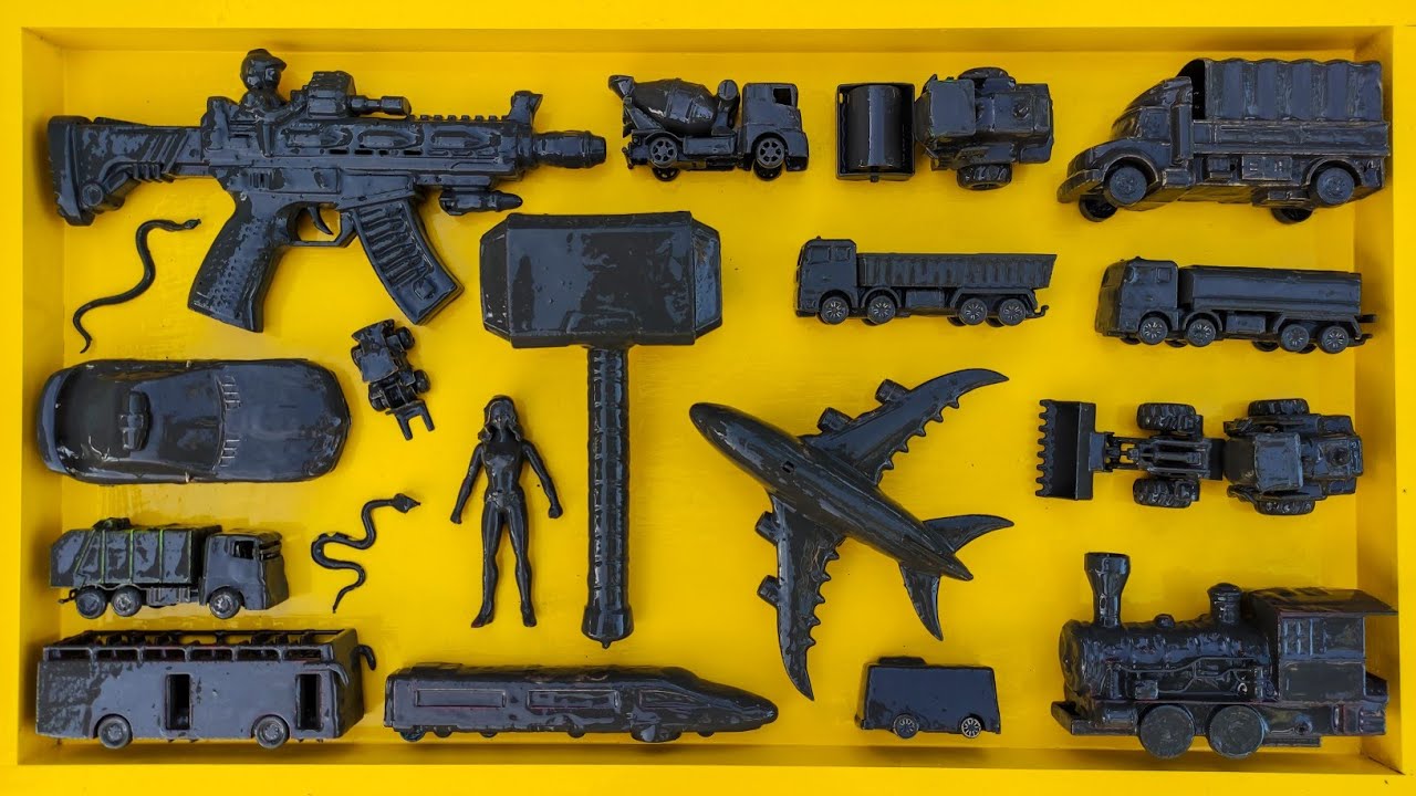 Membersihkan Mainan Mobil Balap, Truk Tangki, Truk Molen, Bus Telolet, Kereta Api, Tank, Excavator.