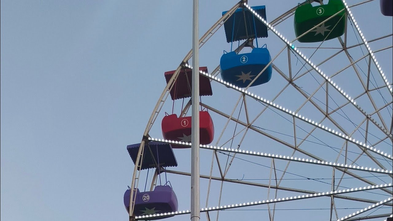 ركبنا اكبر دولاب 