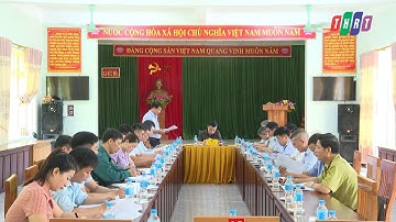 Đồng chí Bí thư Huyện uỷ làm việc với Đảng uỷ xã Đức Hóa