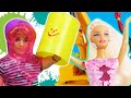 Видео с куклами Барби. Как Кен испачкался в слайме? Тайная жизнь игрушек - видео про куклы Барби!