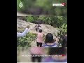 شهود يوثقون آخر لحظات عائلة جرفتها مياه شلال في متنزه طبيعي بالهند