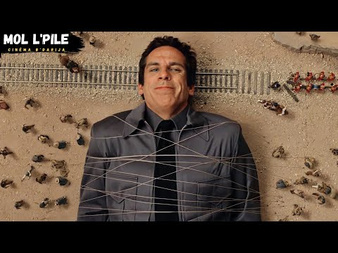 متحف سحري جميع التماثيل الموجودة فيه تتحرك وتتكلم في الليل ثم يعدون لطبيعتهم في الصباح 