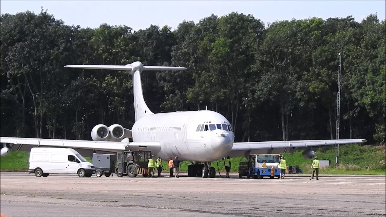 ZD241 VC10 The Last Taxi Run. cockpit view Bruntingthorpe cold war jets day august 2019