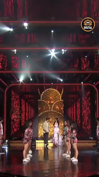Hrithik Roshan & Vaani Kapoor Dancing on Ghungroo Toot Gaye Song | Nach Baliye | Ahmed Khan