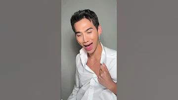 Plastique Vietnamese Boy To Girl Transformation 