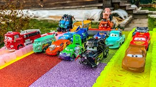 Looking for Disney Pixar Cars On the Rocky Road : Lightning McQueen, Mater, Dinoco McQueen, Mack