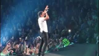 Luke Bryan - Crash My Party    (10/18/13   Nashville)