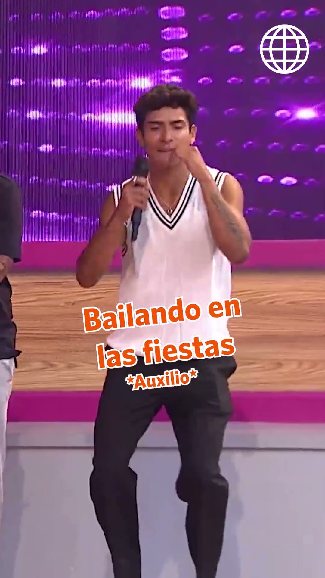 MANDE QUIEN MANDE | Como bailo en mi cuarto / En la fiesta | #shorts
