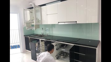 Mẫu tủ bếp acrylic bóng gương nhỏ đẹp nhà anh Long - Xuân La | Nội thất Hpro