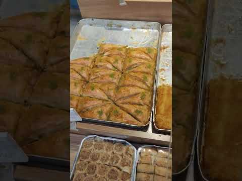 القطايف واللطايف على الصبح في اسطنول 