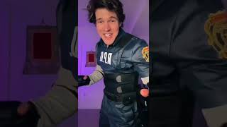 Desempacando El Cosplay De Leon Kennedy Resident Evil 2