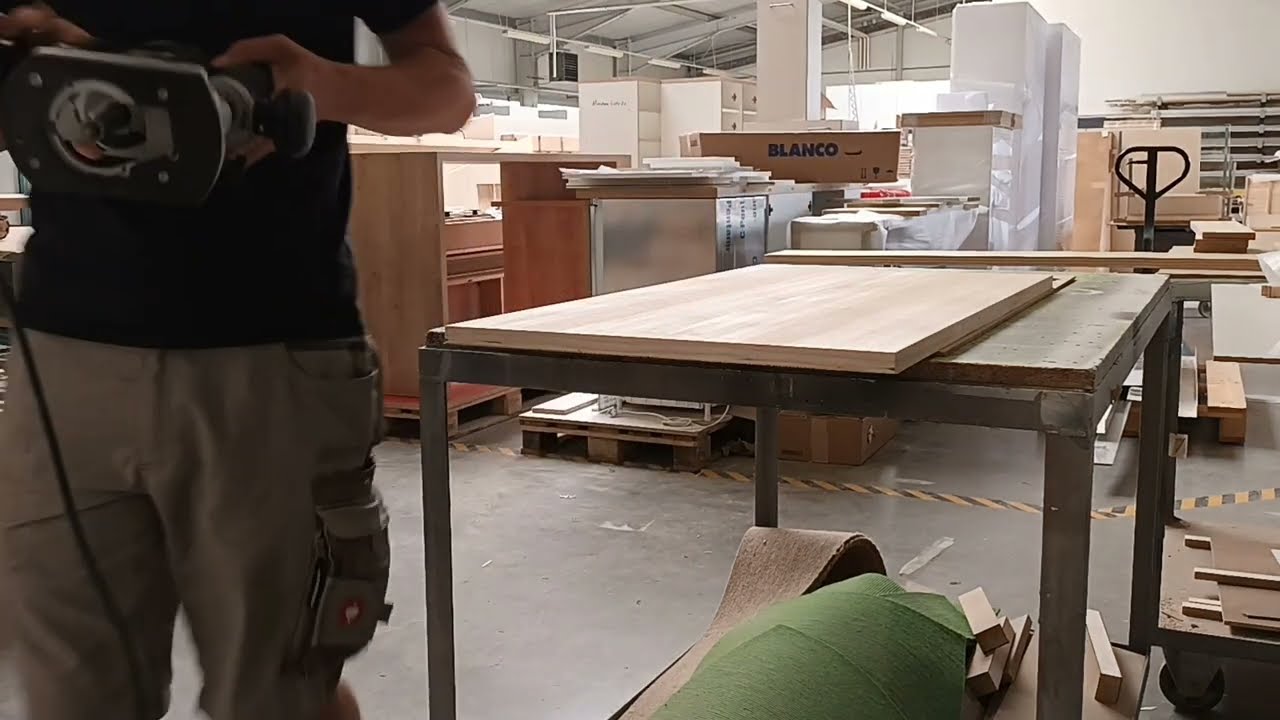 Furnier bündig fräsen