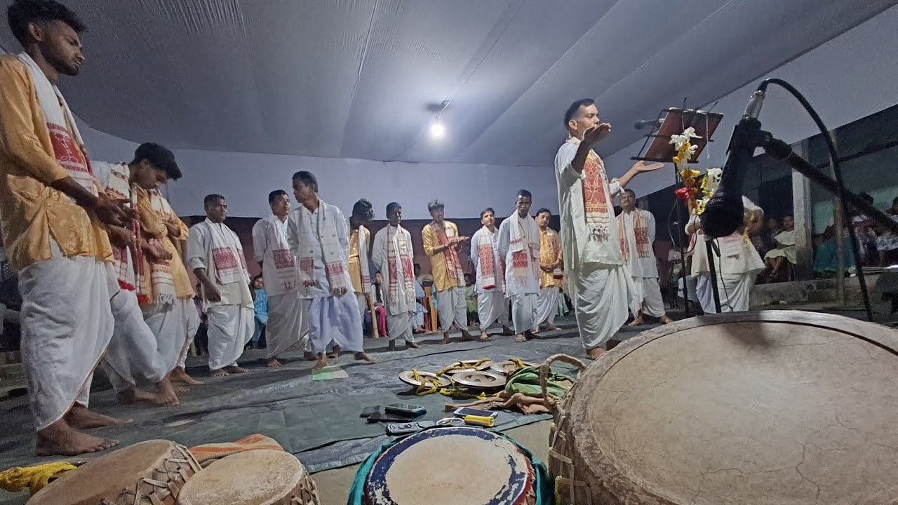 শঙ্কৰ- মাধৱ বীৰ নাম দলৰ থিয় নাম পৰিৱেশন।।পাঠক-দ্বীগেন দাস। স্থান-বৰবিলা,মানিকপুৰ।।