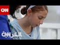 طفلة فلسطينية تنهال بالبكاء متوسلة إخراج مَن تبقّى من عائلتها بغزة: &quot;عليّ حمايتهم&quot;