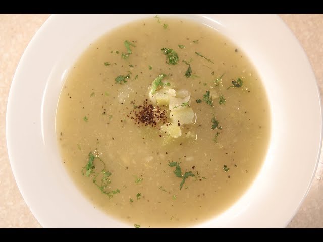 Drumsticks And Lauki Soup | Family Food Tales with Mrs Alyona Kapoor | Sanjeev Kapoor Khazana